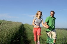 鋅元素對(duì)人體有什么作用？鋅對(duì)人體的作用是什么？