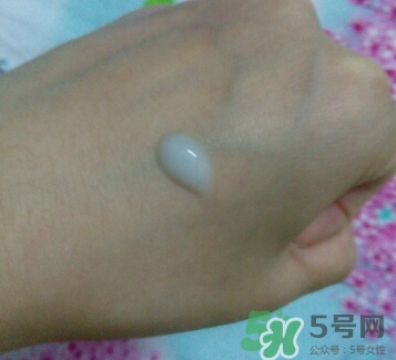 溫碧泉1號水多少錢一瓶?溫碧泉1號水專柜價格 溫碧泉1號水多少錢一瓶?溫碧泉1號水專柜價格