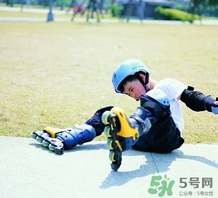 寶寶摔到后腦勺怎么辦？寶寶摔到后腦勺應(yīng)急方法