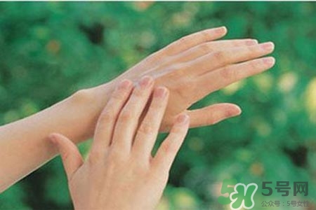 為什么晚上不能剪指甲？子時為什么不能剪指甲？