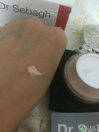 賽貝格活顏防護(hù)面膜多少錢(qián)？賽貝格活顏防護(hù)面膜使用方法