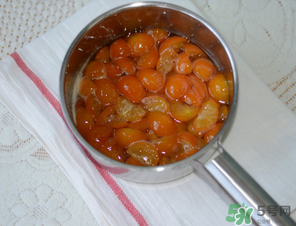 金桔泡水喝有什么好處？金桔怎么泡水喝？