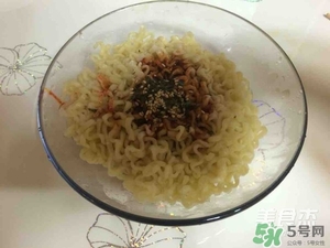 三養(yǎng)火雞面配料 三養(yǎng)火雞面配料表 三養(yǎng)火雞面配料 三養(yǎng)火雞面配料表