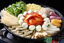 部隊年糕火鍋怎么做？韓國年糕火鍋怎么做？