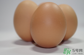 雞蛋可以帶上飛機(jī)嗎？坐飛機(jī)可以帶雞蛋嗎？