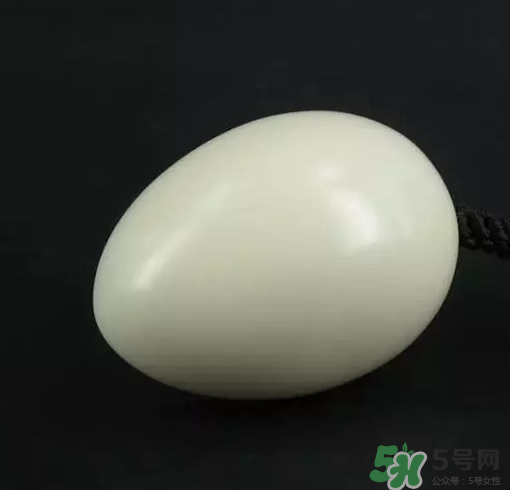 熟雞蛋滾臉有什么好處？熟雞蛋滾臉能吸毒素嗎？