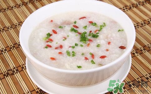 冬季吃什么藥膳養(yǎng)生?冬季藥膳食譜大全 冬季吃什么藥膳養(yǎng)生?冬季藥膳食譜大全