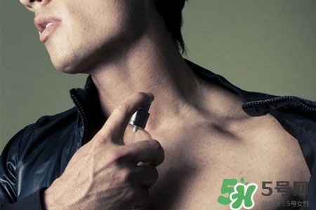 男士冬天用什么香水？四款冬日新款男士香水推薦