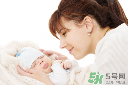 產(chǎn)后可以穿塑身衣嗎？產(chǎn)后多久可以穿塑身衣？