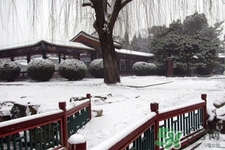 下雪天開車常識(shí)及技巧你知道嗎？下雪天開車的注意事項(xiàng)