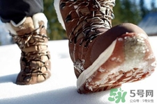 下雪天開車容易打滑嗎？下雪天開車怎么防滑？