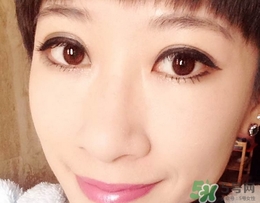 火烈鳥(niǎo)睫毛膏怎么用?火烈鳥(niǎo)睫毛膏使用方法