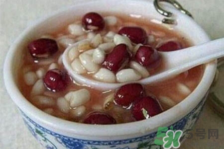 冬天可以喝紅豆薏米粥嗎？冬天喝紅豆薏米粥好嗎？