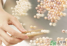 珍珠粉可以當散粉用嗎?珍珠粉能當散粉用嗎? 珍珠粉可以當散粉用嗎?珍珠粉能當散粉用嗎?