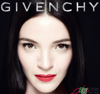 紀(jì)梵?？诩t哪個(gè)色好看？紀(jì)梵希口紅試色