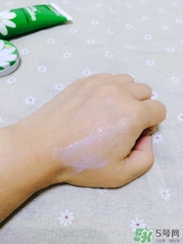 德國(guó)小甘菊護(hù)手霜多少錢 官網(wǎng)價(jià)格說明