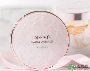 愛(ài)敬水光濕粉怎么用？愛(ài)敬水光濕粉的正確使用用法