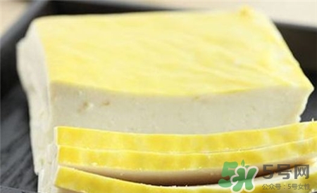 魚糕的營養(yǎng)價值 魚糕的功效與作用 魚糕的營養(yǎng)價值 魚糕的功效與作用