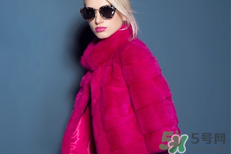 貂皮大衣可以水洗嗎？貂皮大衣能水洗嗎？