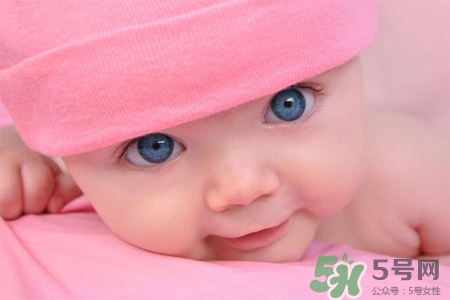 冬天寶寶吃什么水果好？冬天寶寶適合吃什么水果？