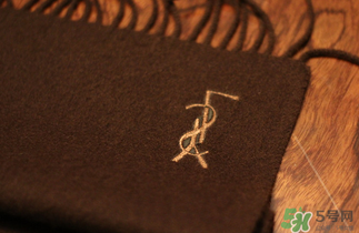 ysl圍巾哪個(gè)顏色好看？圣羅蘭圍巾好不好？