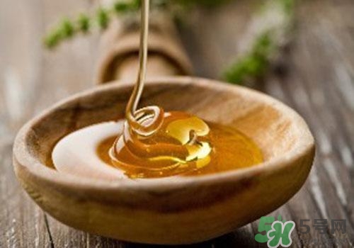 乳腺增生可以喝蜂蜜嗎？乳腺增生喝蜂蜜有用嗎？