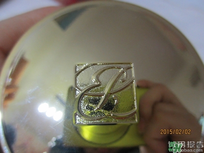 雅詩(shī)蘭黛紅石榴系列真假 雅詩(shī)蘭黛紅石榴系列真假鑒別