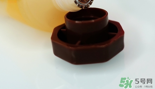 春雨撕拉面膜真假 春雨撕拉面膜真假鑒別 春雨撕拉面膜真假 春雨撕拉面膜真假鑒別