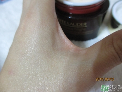 雅詩(shī)蘭黛紅石榴系列真假 雅詩(shī)蘭黛紅石榴系列真假鑒別