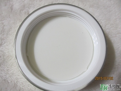 雅詩(shī)蘭黛紅石榴系列真假 雅詩(shī)蘭黛紅石榴系列真假鑒別