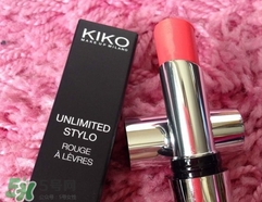 潤唇膏和口紅先用哪個(gè)?潤唇膏和口紅使用順序 潤唇膏和口紅先用哪個(gè)?潤唇膏和口紅使用順序