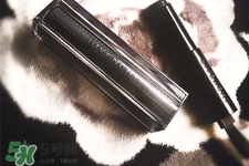 紀(jì)梵希新禁忌之吻唇膏有幾個(gè)顏色？紀(jì)梵希禁忌之吻唇膏新舊區(qū)別