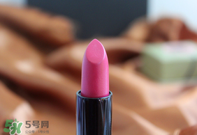 km唇膏孕婦可以用嗎？km唇膏好不好？