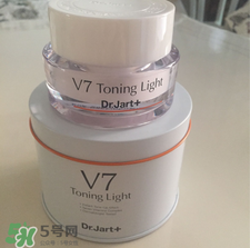 懶人面霜會(huì)對(duì)皮膚有傷害嗎？懶人面霜對(duì)皮膚傷害大嗎