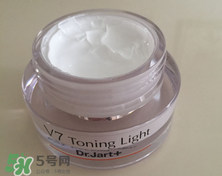 懶人面霜會(huì)對(duì)皮膚有傷害嗎？懶人面霜對(duì)皮膚傷害大嗎