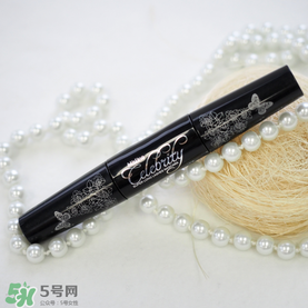 mistine4d睫毛膏紅管黑管區(qū)別 mistine睫毛膏黑管和紅管哪個好？