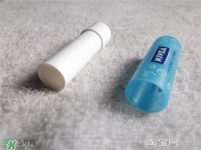 妮維雅唇膏和曼秀雷敦唇膏哪個好？妮維雅和曼秀雷敦對比