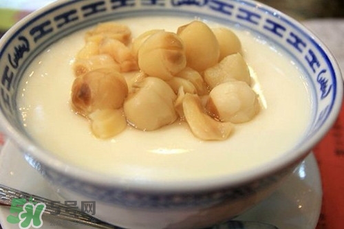 雙皮奶怎么做好吃?吃雙皮奶的好處與壞處 雙皮奶怎么做好吃?吃雙皮奶的好處與壞處