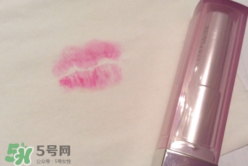 輕唇膏是什么？輕唇膏和唇膏的區(qū)別