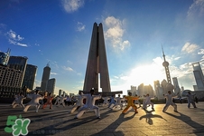 肛門(mén)外有肉突出怎么辦?肛門(mén)外有個(gè)小肉疙瘩怎么回事 肛門(mén)外有肉突出怎么辦?肛門(mén)外有個(gè)小肉疙瘩怎么回事