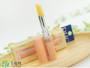 唇膏為什么要含防曬？防曬唇膏有什么好處？