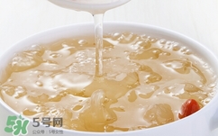 銀耳沒熟可以吃嗎?銀耳沒熟吃了會(huì)中毒嗎