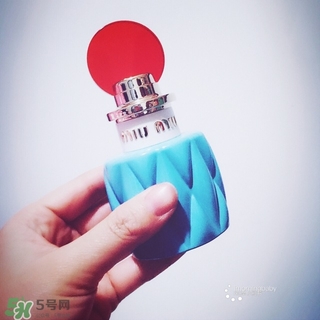 miumiu香水怎么打開？miumiu繆繆香水怎么用？