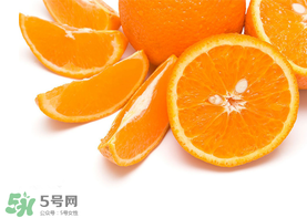 橙子吃多了會(huì)怎么樣？橙子吃多了皮膚會(huì)變黃嗎？