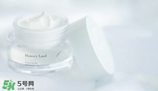 花肌粹素顏霜怎么樣？花肌粹素顏霜好用嗎？