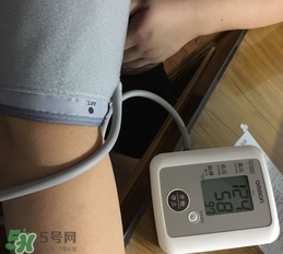 歐姆龍電子血壓計j12怎么樣?好用嗎? 歐姆龍電子血壓計j12怎么樣?好用嗎?