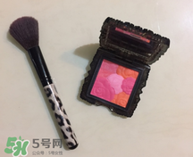 安娜蘇是哪個國家的品牌？annasui是什么牌子？