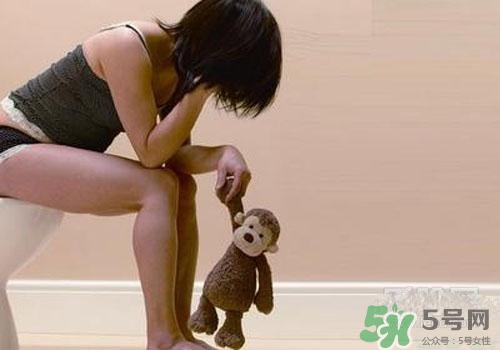 巴豆可以治療便秘嗎？便秘可以吃巴豆嗎？