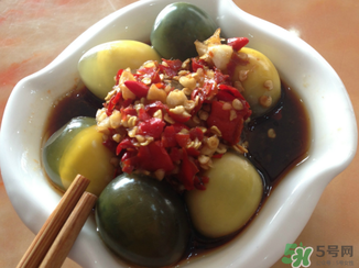 皮蛋一天最多吃幾個(gè)？皮蛋一次能吃幾個(gè)？