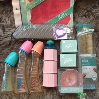 betta奶瓶智能和鉆石哪個(gè)好？betta奶瓶智能和鉆石區(qū)別